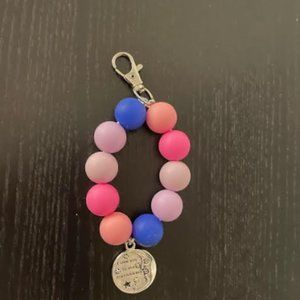 Mothers day keychain (comes with tag attached)